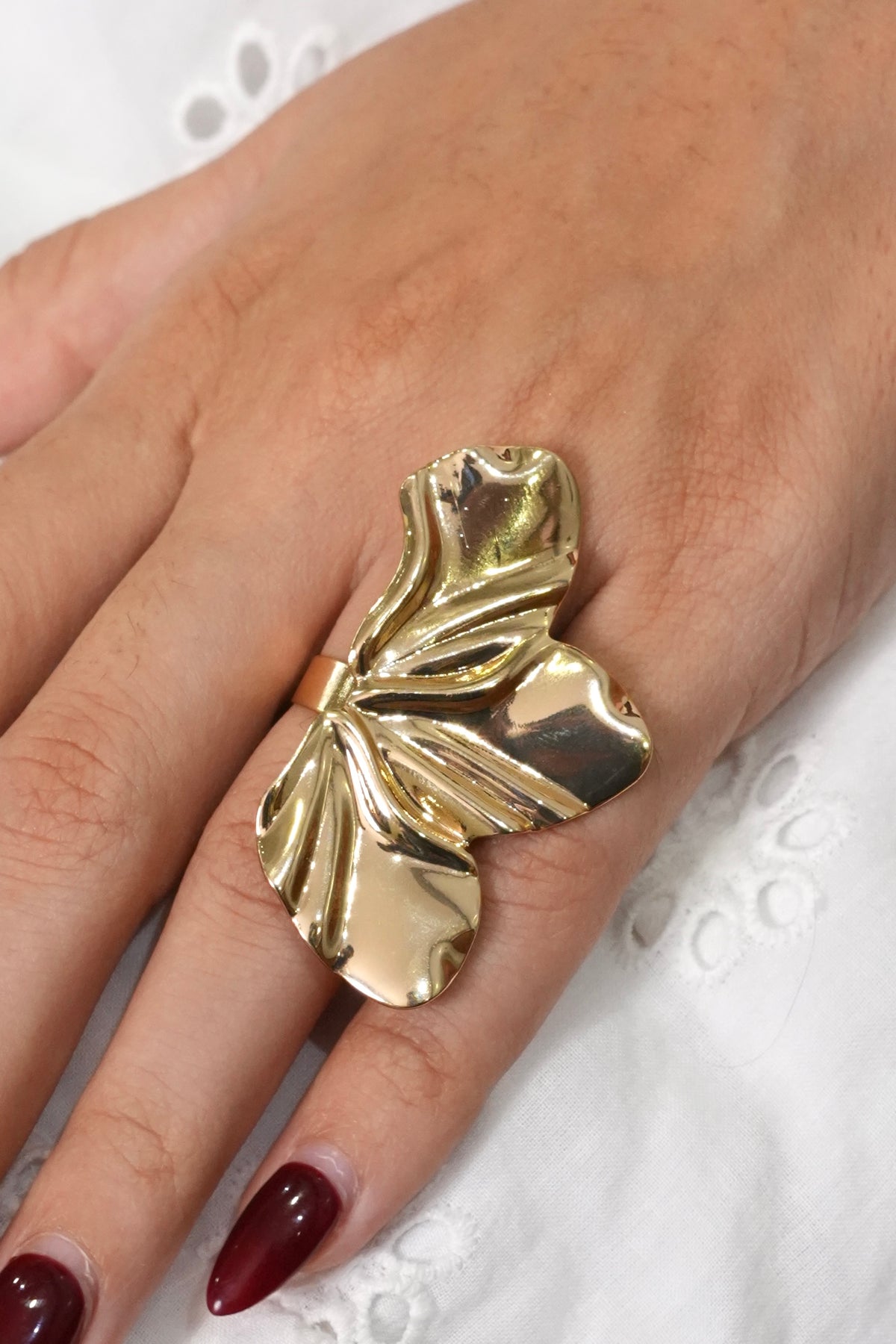 Half petal Gold metal ring