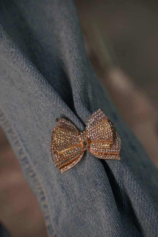 Rhinestone Bow Brooch (golden)