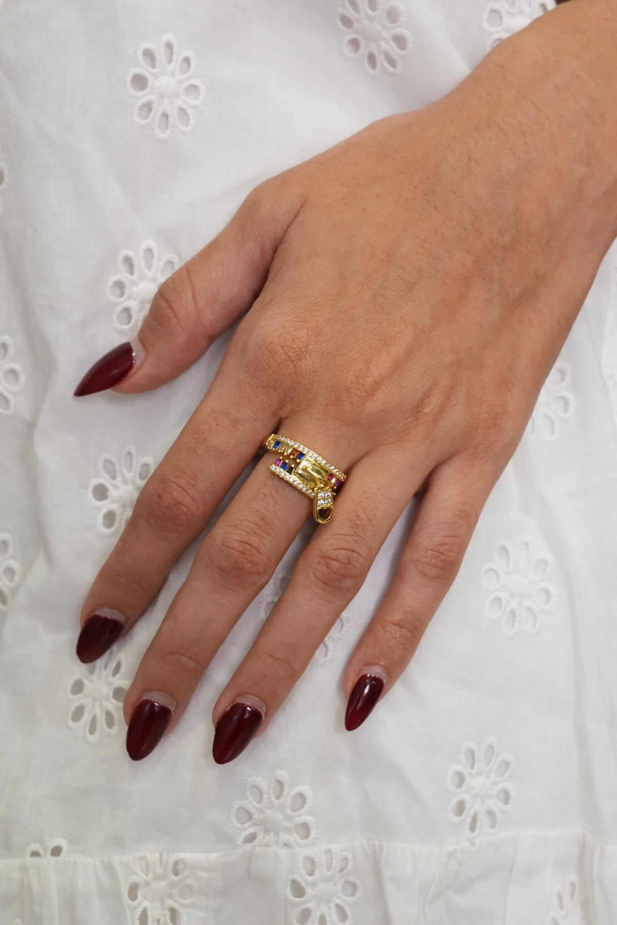 Zip ring