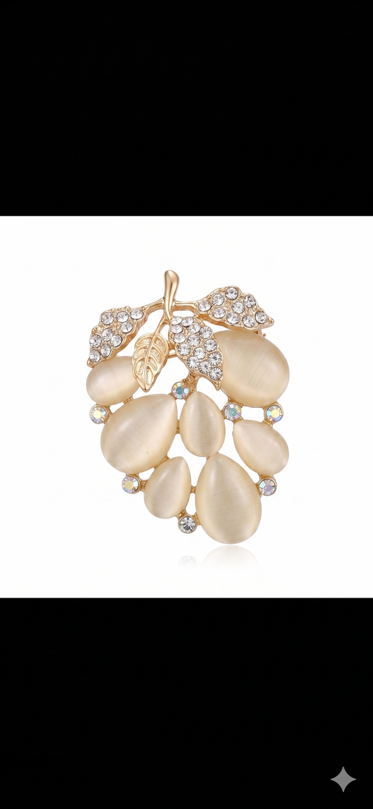 Ethnic Leaf Petal brooch