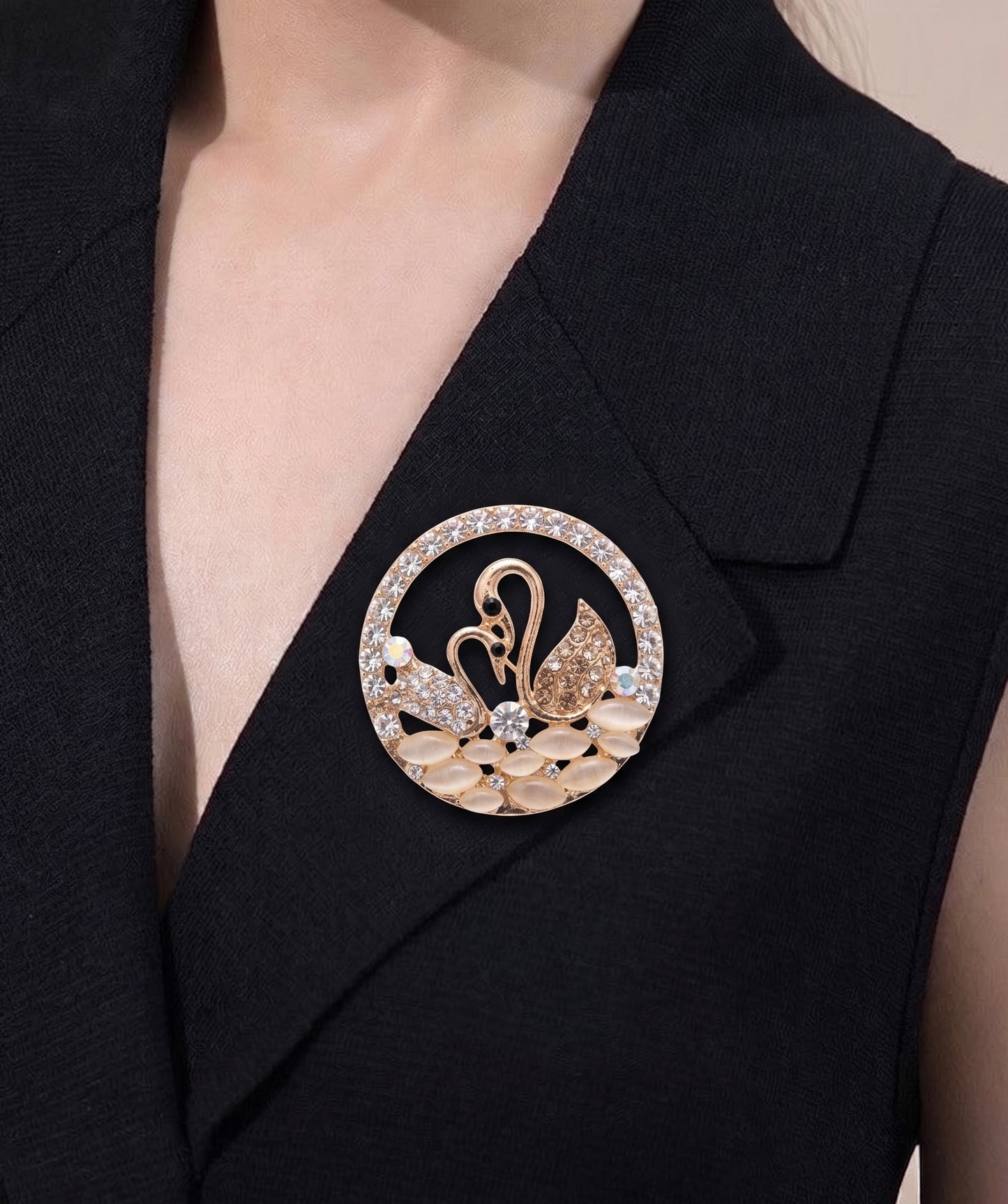 Ethnic Lovebirds brooch