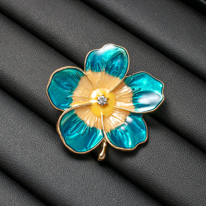 Sapphire Flower brooch