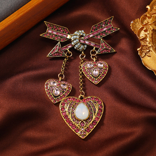 Cupid arrow heart pink