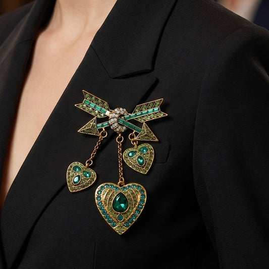 Cupid arrow heart green