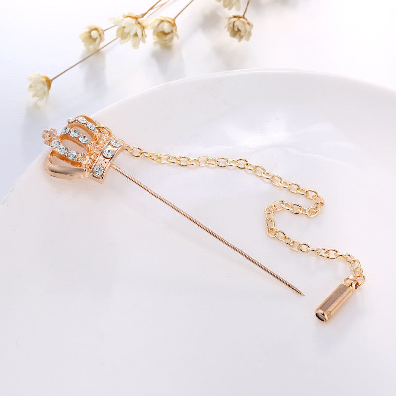 Crown Chain Pin
