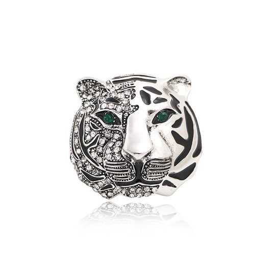 Silver tiger face brooch