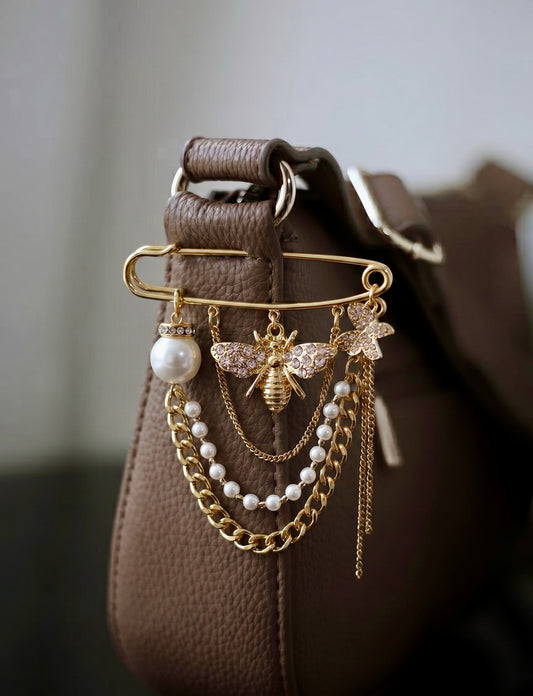 Queen Bee Pearl Chain safety pin