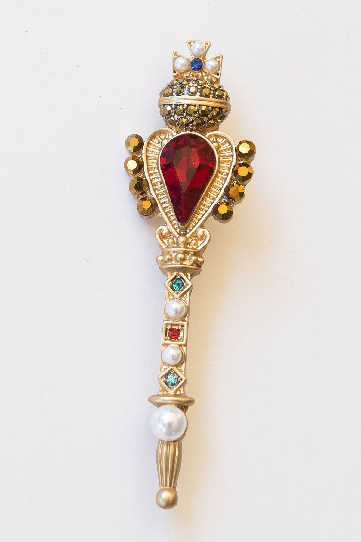 Royal key brooch